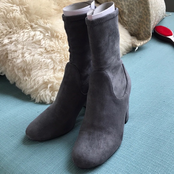 🎉Host Pick🎉 NWT Halogen Jacy Suede Bootie - Picture 8 of 8